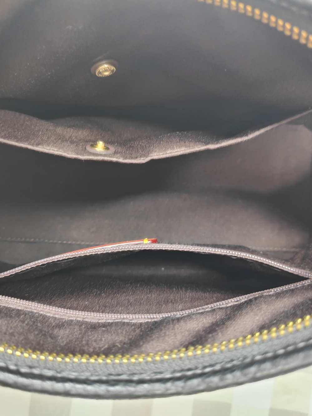 Coach Black Pebbled Leather Shoulder Bag with Gold-Tone Logo - Picture 5 of 13
